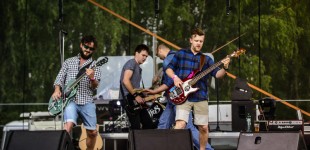 001 The Scoffers